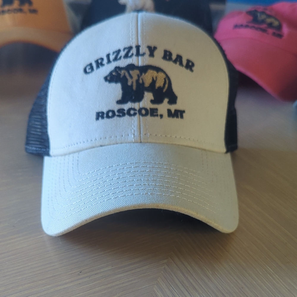 🛍️Grizzly Bar Roscoe MT Trucker Hat